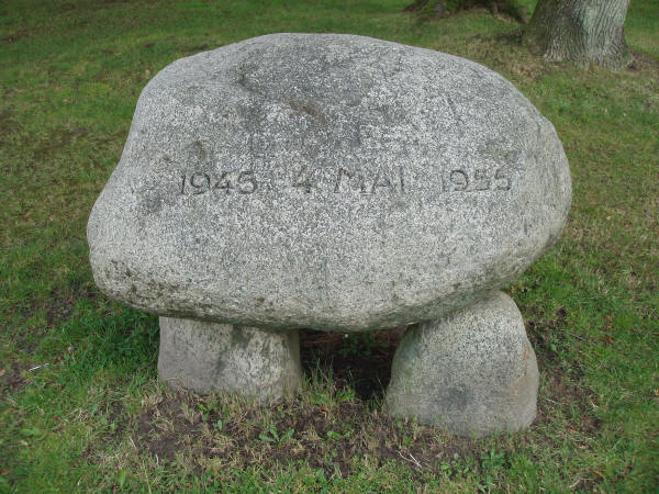 Befrielsessten i Brdstrup Folkepark, Brdstrup sogn, Skanderborg kommune