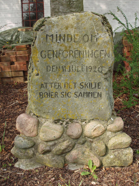 Genforeningssten i Dybbøl by og sogn, Sønderborg kommune Genforeningssten i Dybbøl by og sogn, Sønderborg kommune