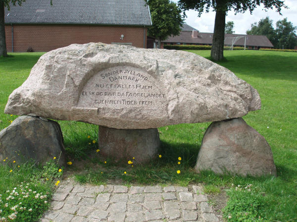 Genforeningssten i Skodborg Park, Vejen kommune