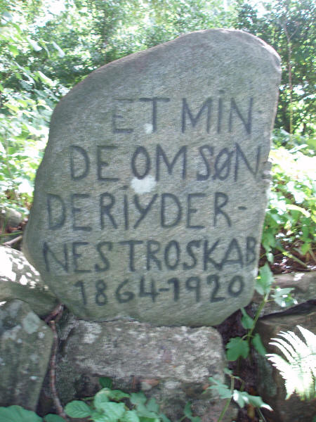 Genforeningssten i Sønder Onsild by, og sogn, Mariagerfjord kommune (2) Genforeningssten i Sønder Onsild by, og sogn, Mariagerfjord kommune (2)