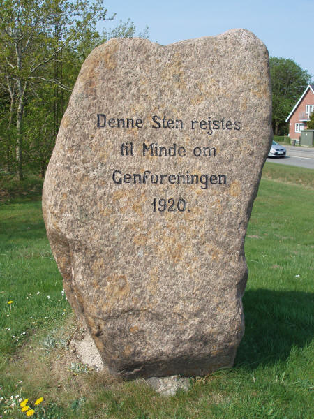 Genforeningssten i Tinglev by og sogn, Aabenraa kommune Genforeningssten i Tinglev by og sogn, Aabenraa kommune