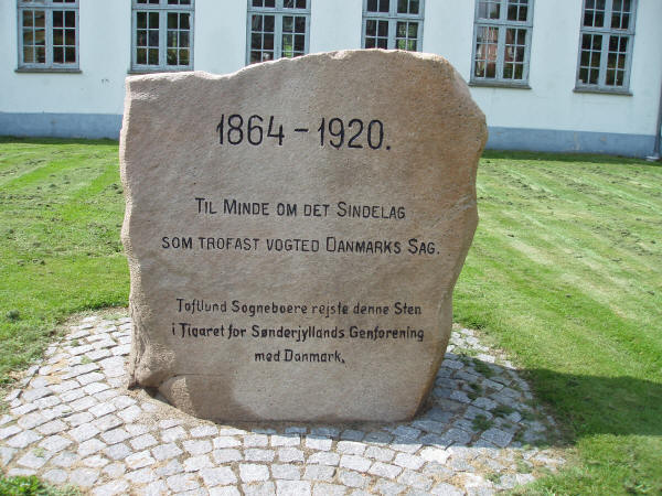 Genforeningssten i Toftlund by og sogn, Tønder kommune Genforeningssten i Toftlund by og sogn, Tønder kommune