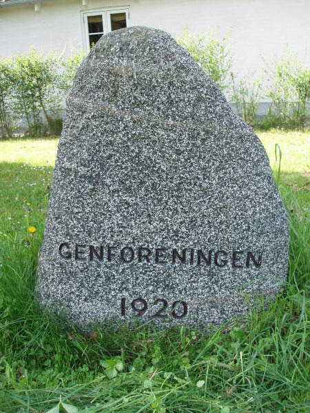 Genforeningssten i Tune by og sogn, Greve kommune Genforeningssten i Tune by og sogn, Greve kommune